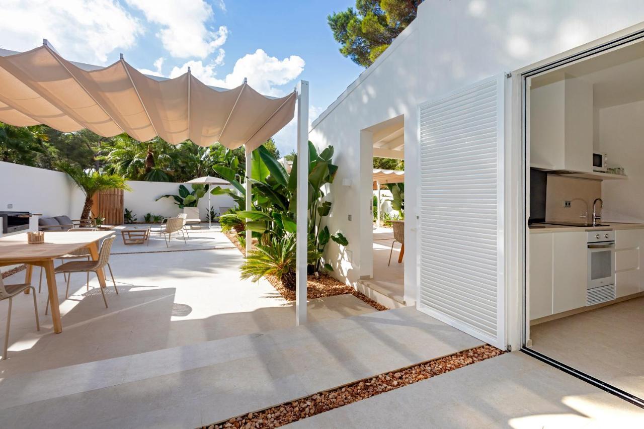 Ses Eufabietes Apartments & Restaurant Playa Migjorn Exterior photo