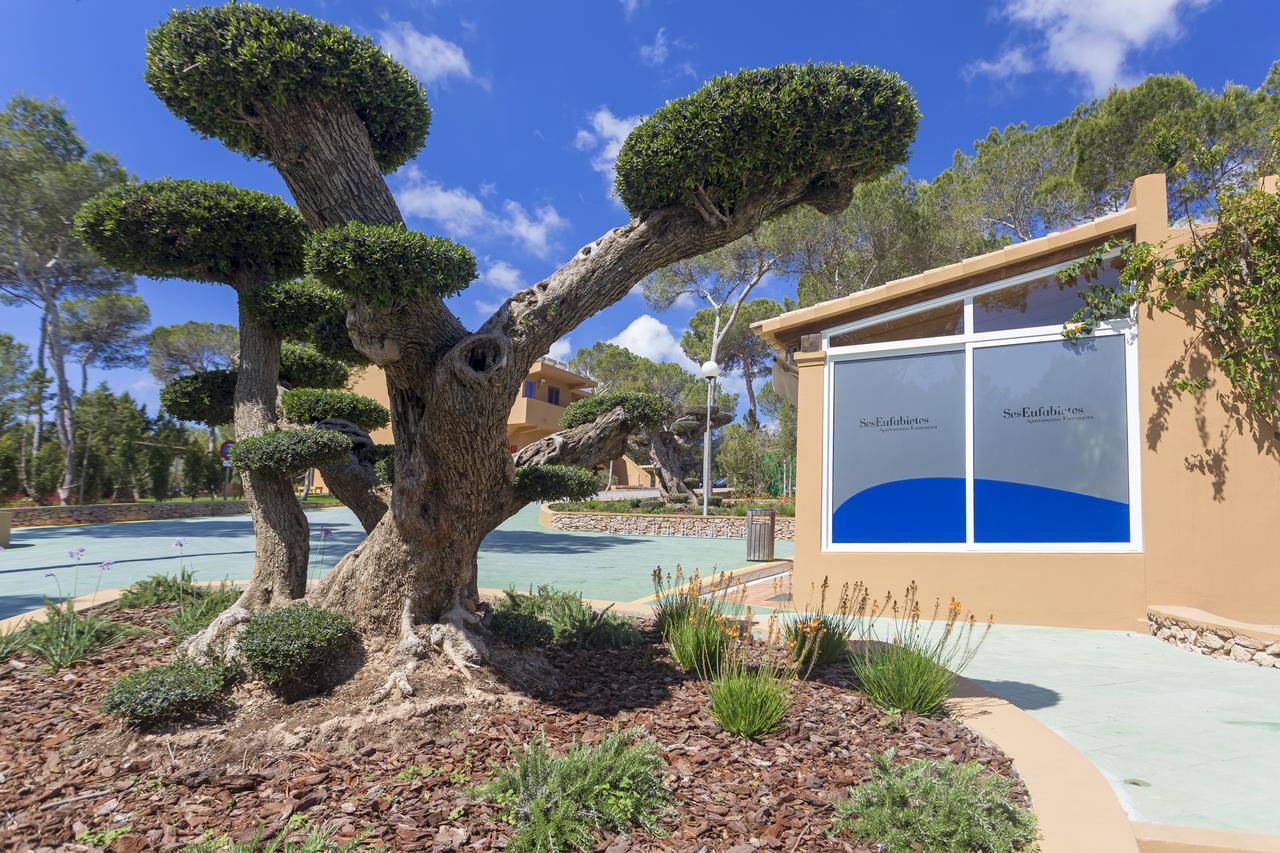 Ses Eufabietes Apartments & Restaurant Playa Migjorn Exterior photo